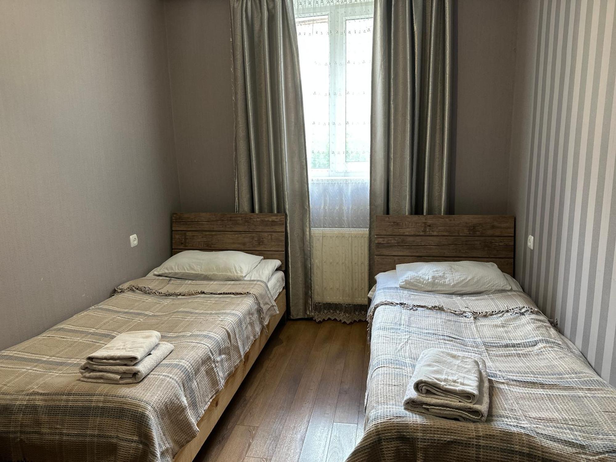 Guest House Chavchavadze N23 Stepantsminda Exterior photo