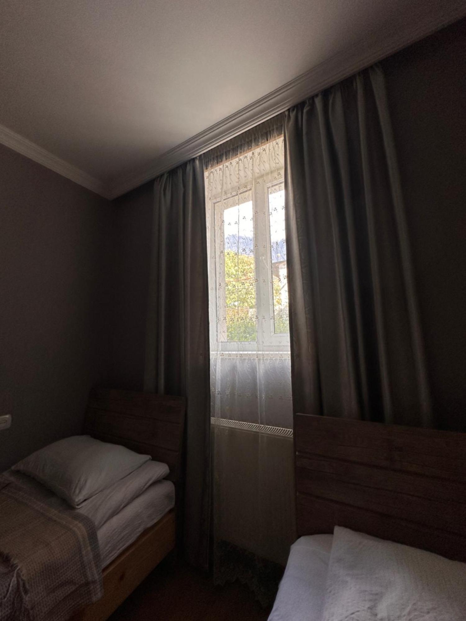 Guest House Chavchavadze N23 Stepantsminda Exterior photo